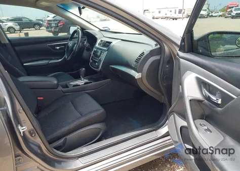 2016 Nissan Altima 2.5/S/Sv/Sl/Sr из США, поврежденный, VIN 1N4AL3AP6GC148774